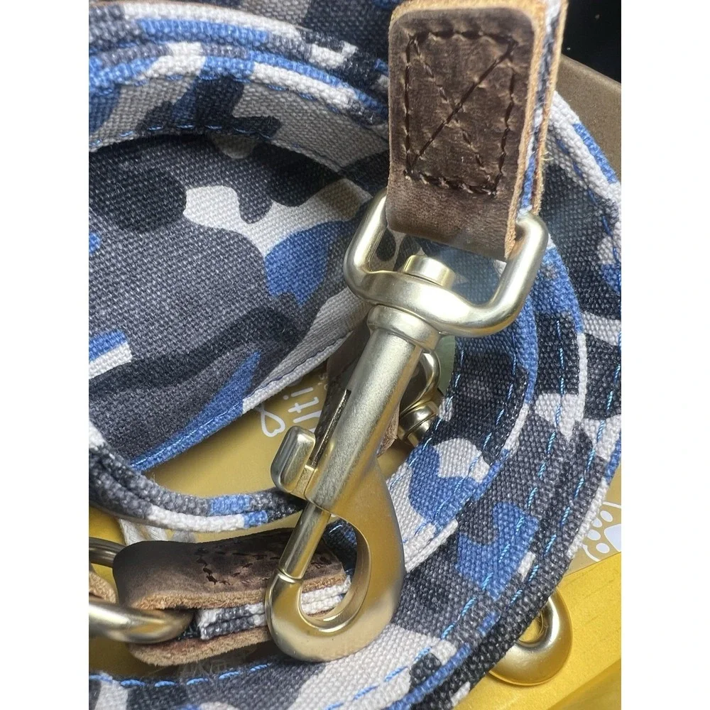 Blue Camo Canvass Dog Harness And Matching Leash By‎ Puppies Medium